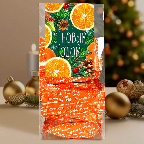 Новогодний набор: конфеты шоколадные, печенье,пряник, чай 675г в термопакете