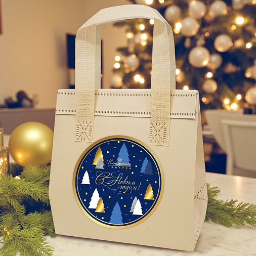 Новогодний термопакет: мармелад, фруктовые чипсы, пряник, чай 325г