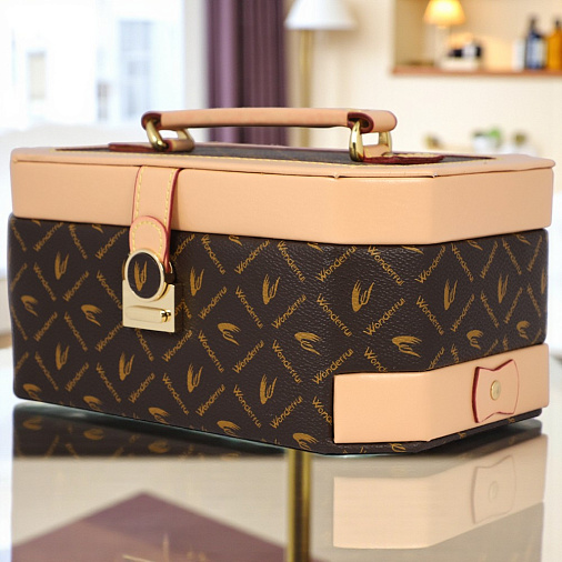 Шкатулка для украшений коричневая