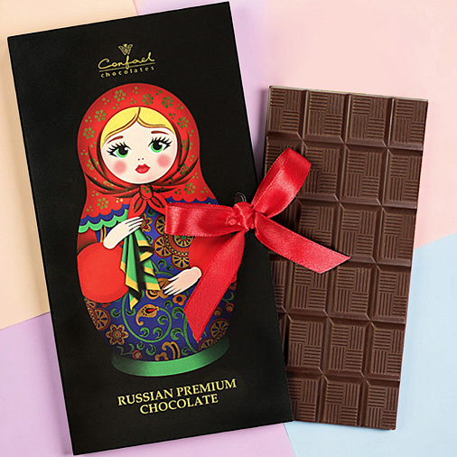 "Русская красавица с платком" открытка горький шоколад 