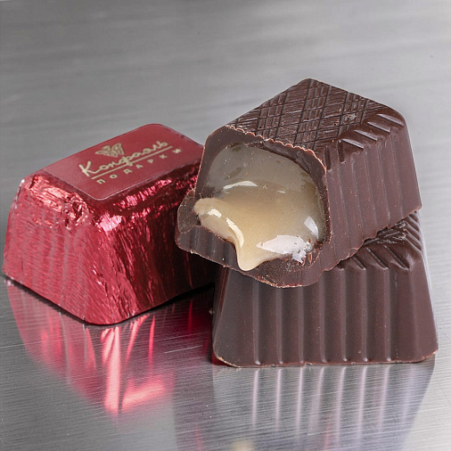 Ассорти из горького шоколада со вкусом "Бейлиз"