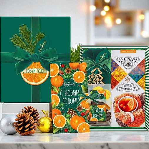 Новогодний набор драже, цукатов, шоколад, чай 410г
