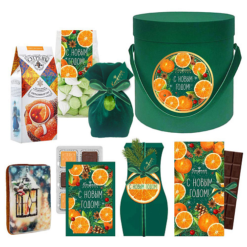 Новогодний набор с конфетами и шоколадом: мармелад-суфле, драже, ассорти, пряник, чай 555г