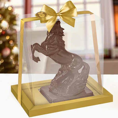 "Конь на дыбах" скульптура шоколад молочный 2800г