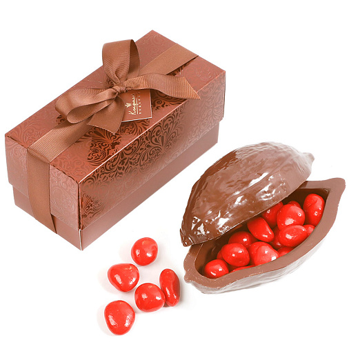 Какао-боб из молочного шоколада с драже клубника в белом шоколаде 350г